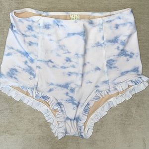 Kortni jeane cloud bottoms